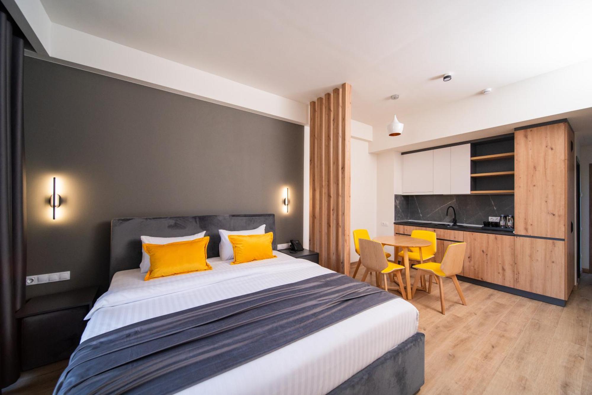 Dili Town And Aparthotel