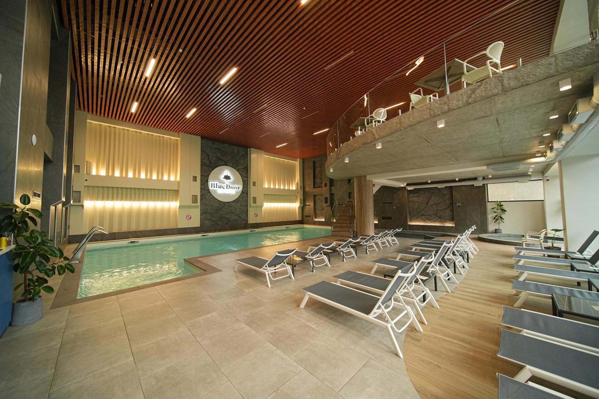 Aparthotel Dili Town And